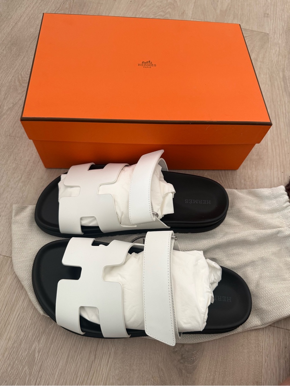 Hermes Chypre White Leather Size 39.5 BRAND NEW